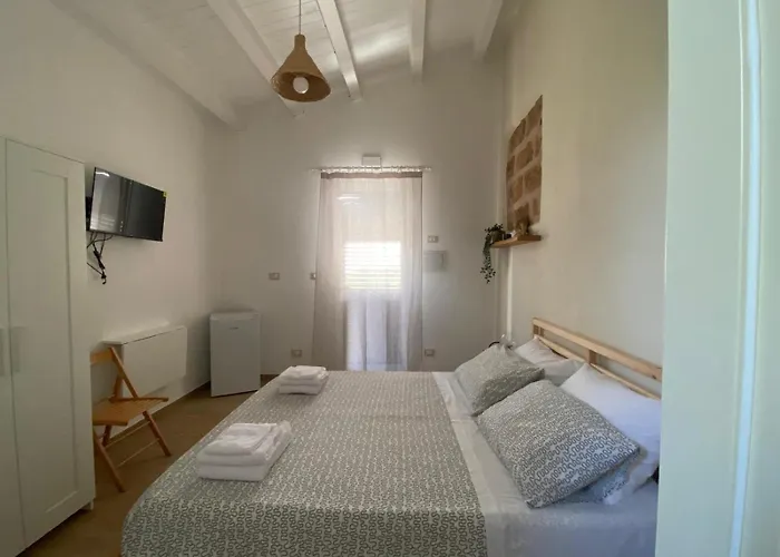 Mar Gæstehus Custonaci